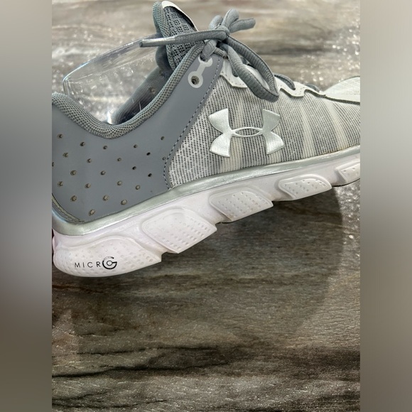 Under Armour Womens Micro G Assert 6 Running Shoes Sneakers Size 7 - Picture 8 of 13